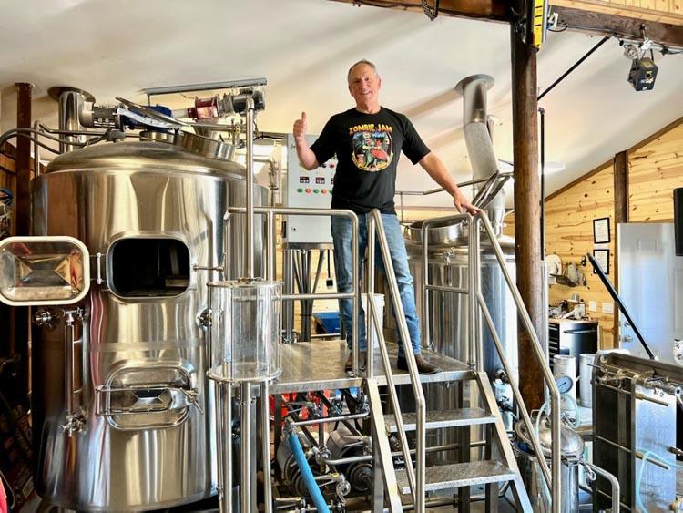 Rock N Roll Brewery, LLC in US- 7BBL Craft Brewery Equipment by Tiantai